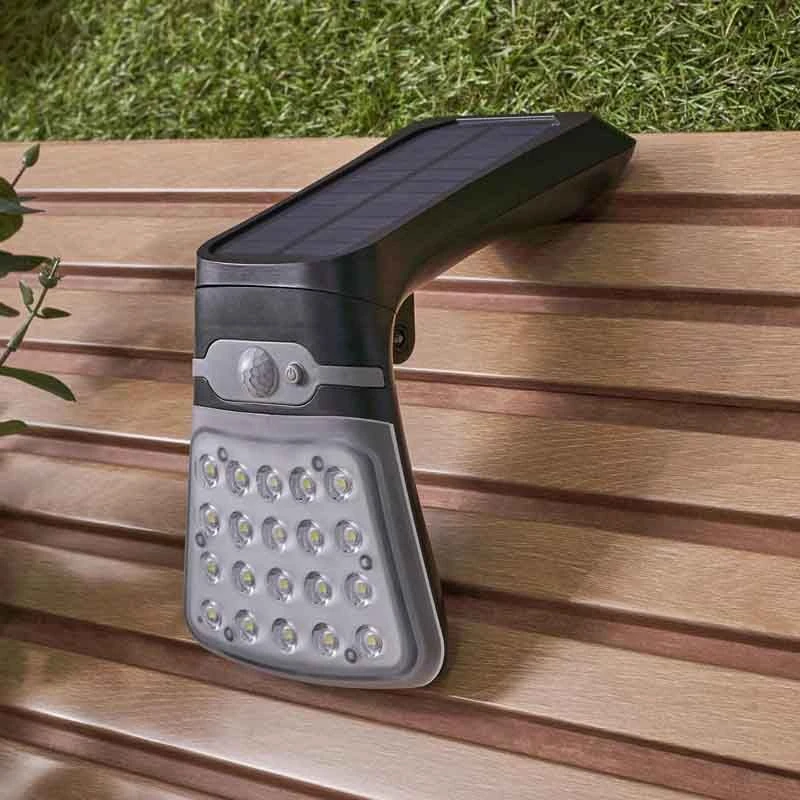 Forum Lighting Blackhall 3.5w Solar Wall Light - Black - ZN-42055 - Image 3