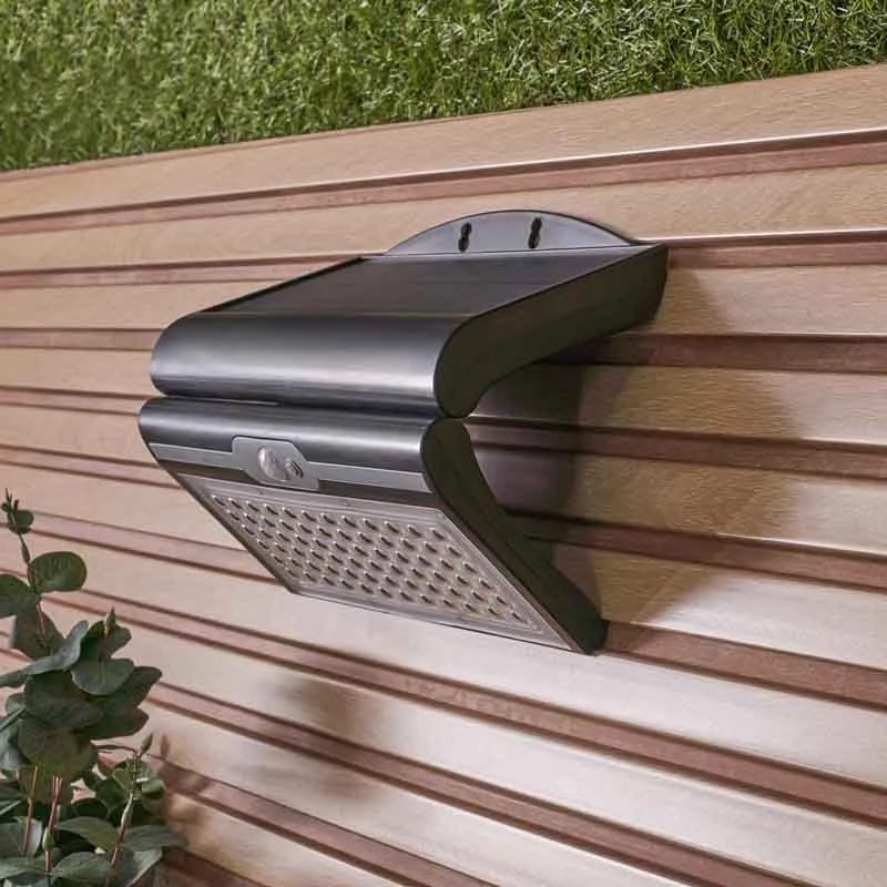 Forum Lighting Blackhall 4.5w Solar Wall Light - Black - ZN-42056 - Image 3