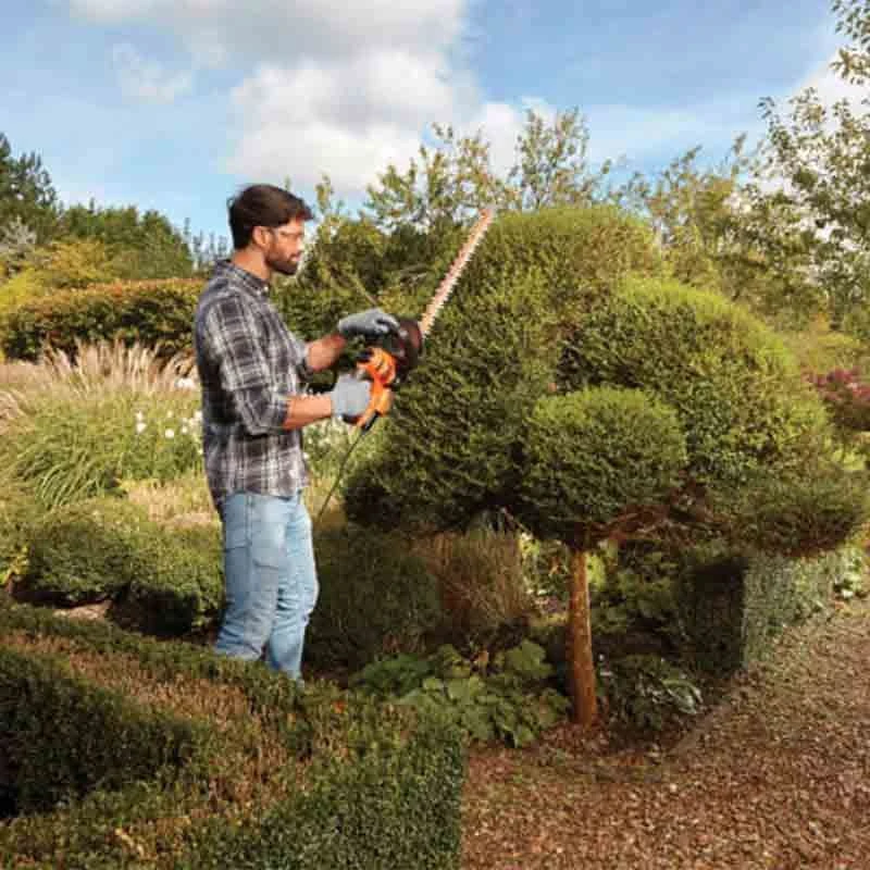 Black & Decker BEHTS501 Hedge Trimmer 60cm 600W 240V - B/DBEHTS501 - Image 4