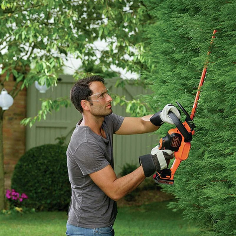 Black & Decker GTC18452PC Powercommand Hedge Trimmer 18 Volt 1 X 2.0Ah Li-Ion - B/DGTC1852PC - Image 2