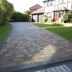 Brett Beta TRIO Block Paving (Poole) 60mm Mixed Size Packs Brick Pack Of 420 - Rustic Bronze - BETP60RB