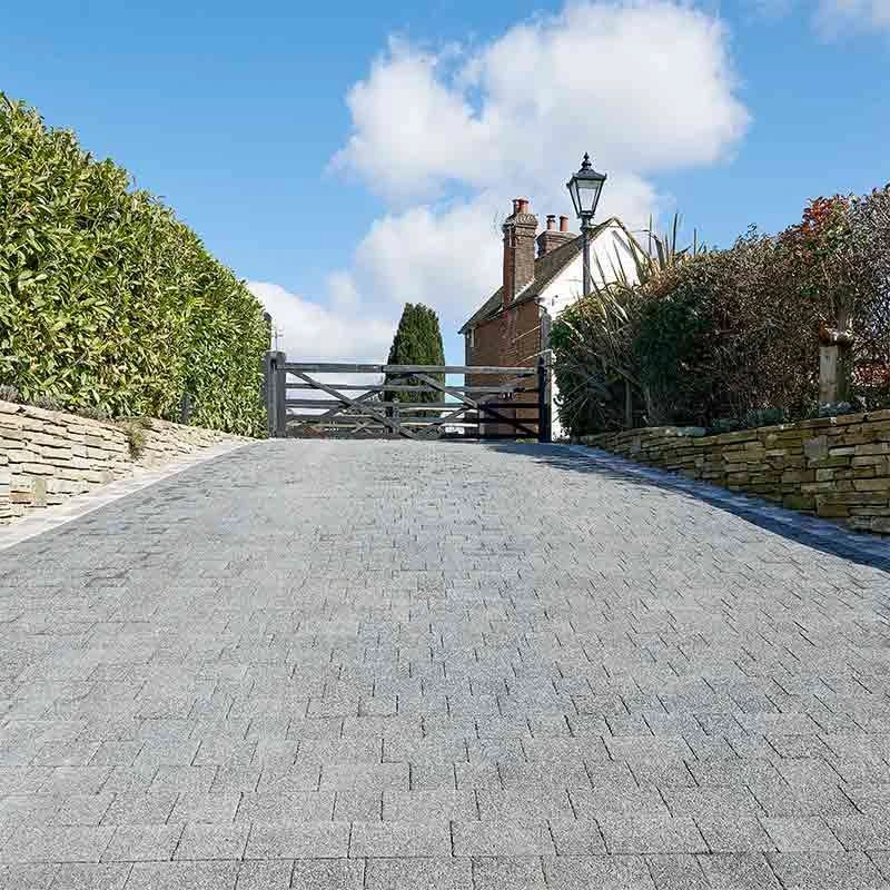 Brett Invicta TRIO Block Paving 60mm Mixed Size Packs Brick Pack Of 432 - Onyx - INT60ON - Image 2