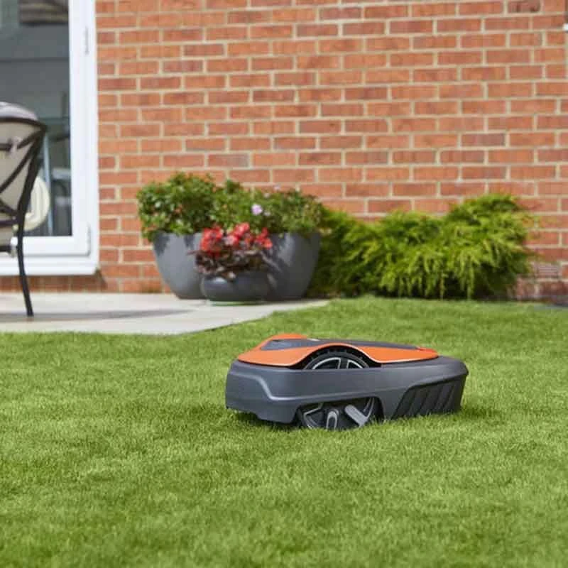 Flymo EasiLife 500m² Robotic Lawnmower - 9679801-01 - Image 2