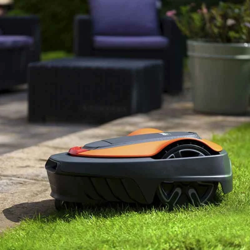 Flymo EasiLife 800m² Robotic Lawnmower - 9705132-01