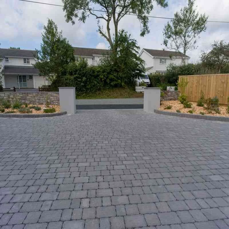 Brett Alpha Flow Permeable Block Paving Rectangular 60mm Medium Brick Pack Of 528 - Charcoal - NLAFM60CL - Image 2