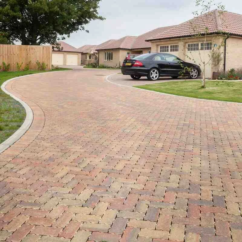 Brett Omega Flow Permeable Block Paving Rectangular 60mm Brick Pack Of 404 - Autumn Gold - OF60AG - Image 2