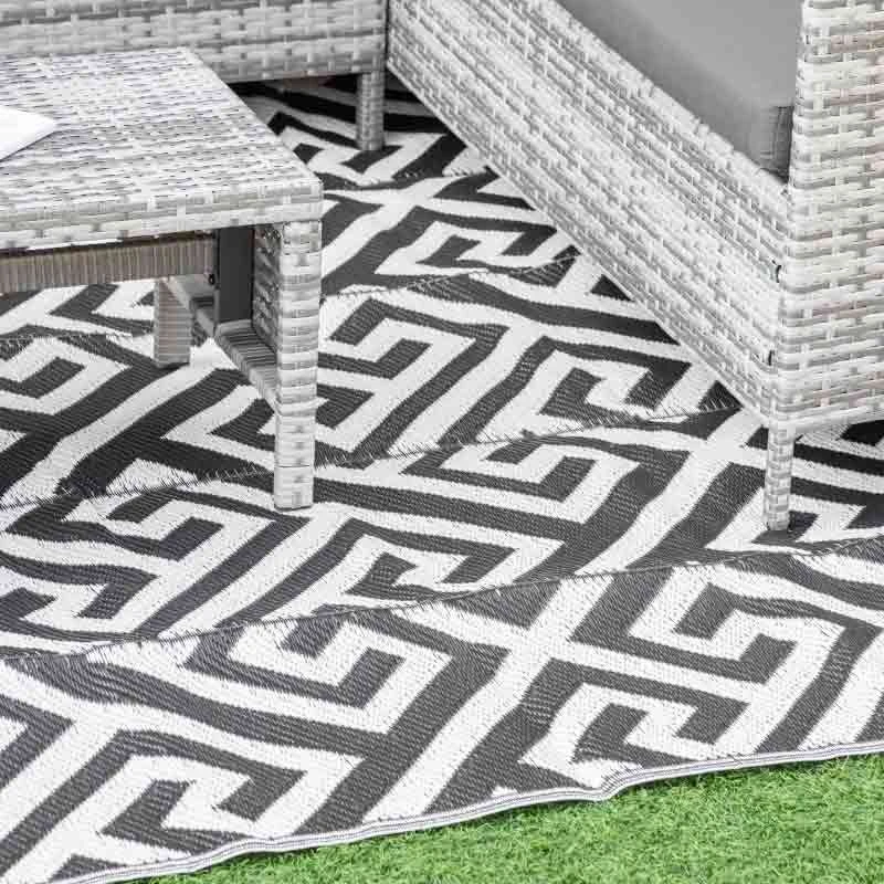 Outsunny 6 X 9ft Reversible Outdoor Rug - Black & White - 844-480 - Image 6