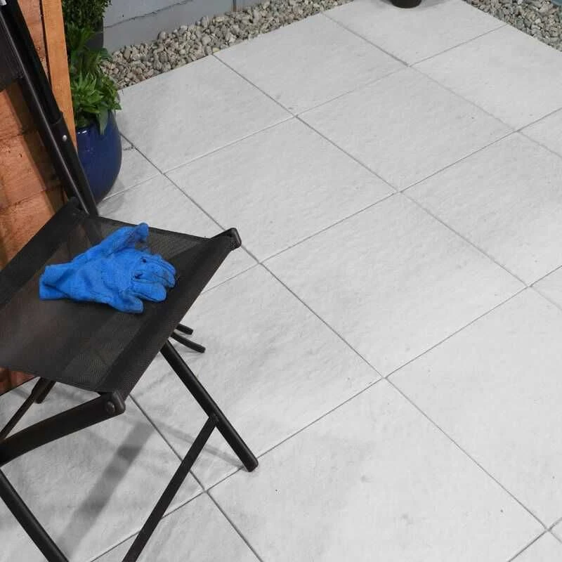 Brett Stamford Ultra Garden Paving Square 32mm Pack Of 72 - Natural - SU03GY - Image 3