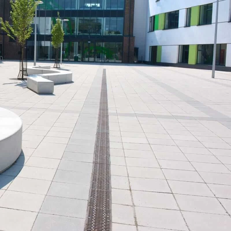 Brett Yorktone Textured Commercial Paving Square Flag E 450x450x50mm Pack Of 40 - Natural - YKE50GY - Image 2