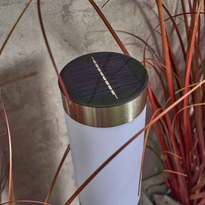 Forum Lighting Creswell LED Solar Garden Spike Light - Stainless Steel - ZN-42044 - Image 2